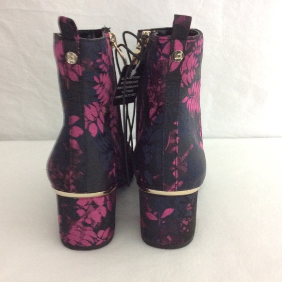 Liz Claiborne Gina Women’s Bootie NWT - Picture 4 of 8